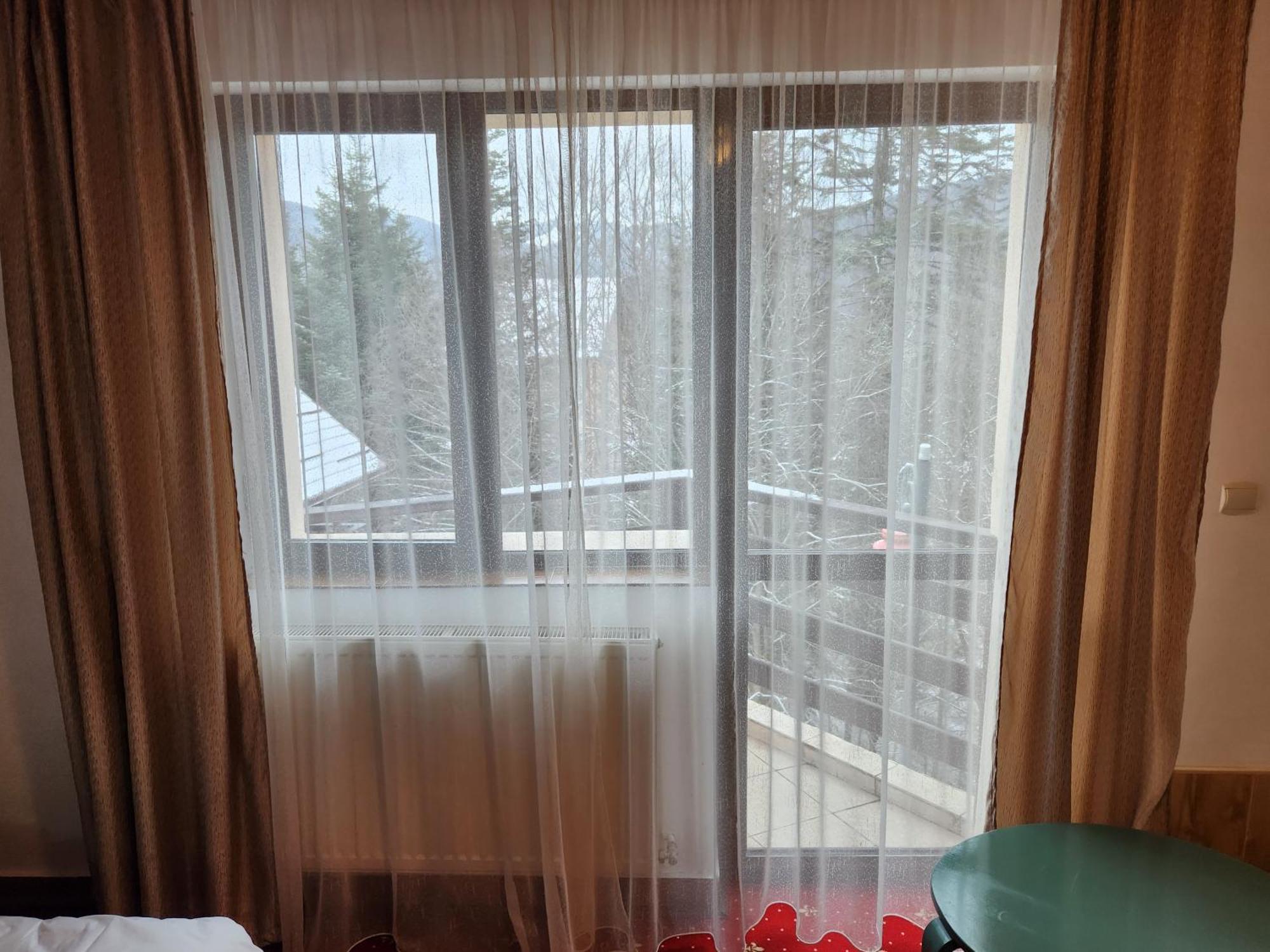 Holiday Houses シナヤ 部屋 写真
